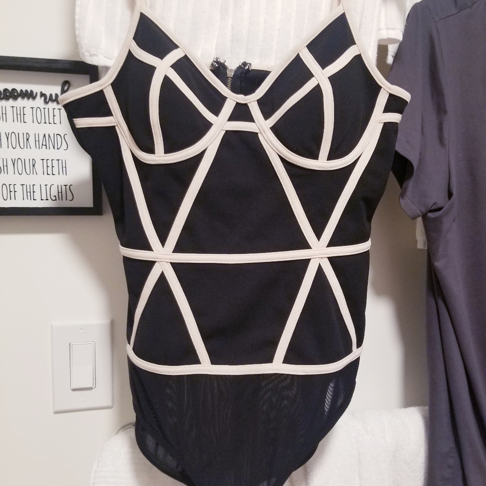 Papaya Bodysuit Top size L